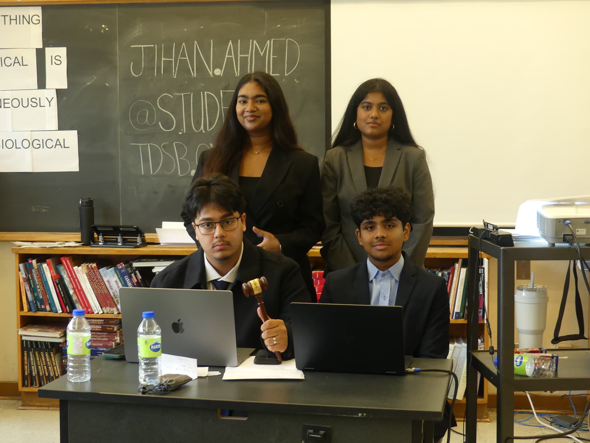 SATECMUN 2025 Security council at the desk